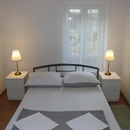 Cetina Apartment