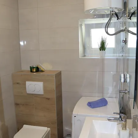 Apartment Cetina *
